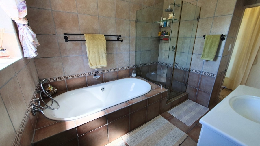 4 Bedroom Property for Sale in Dana Bay Western Cape